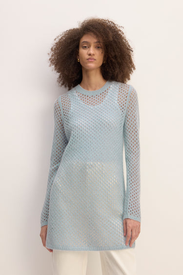 LIGHT BLUE MESH KNIT LONG JUMPER marques almeida everlane